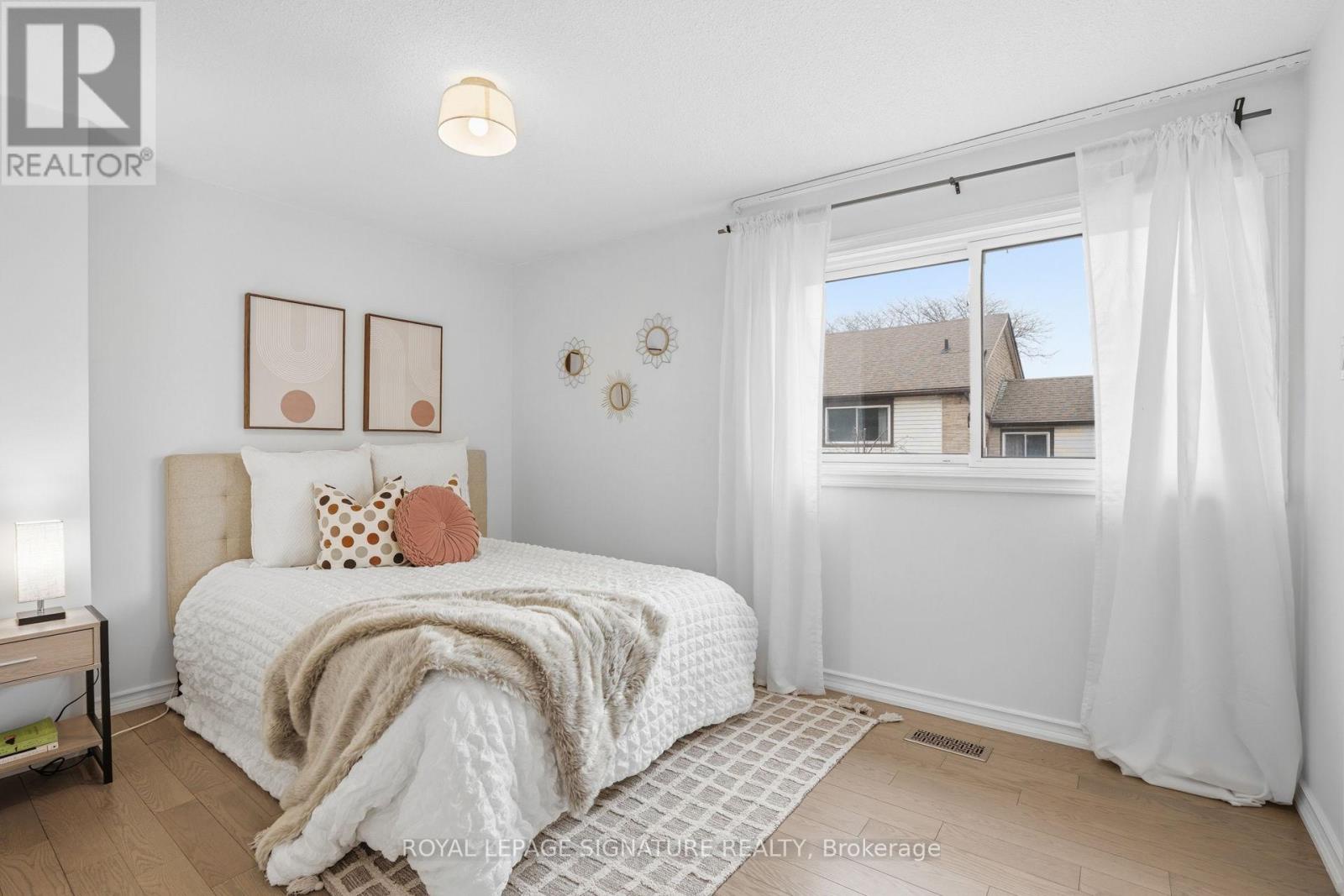 26 - 50 Silverbell Grove, Toronto (malvern), Ontario