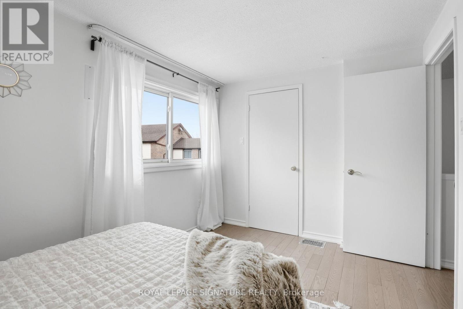 26 - 50 Silverbell Grove, Toronto (malvern), Ontario