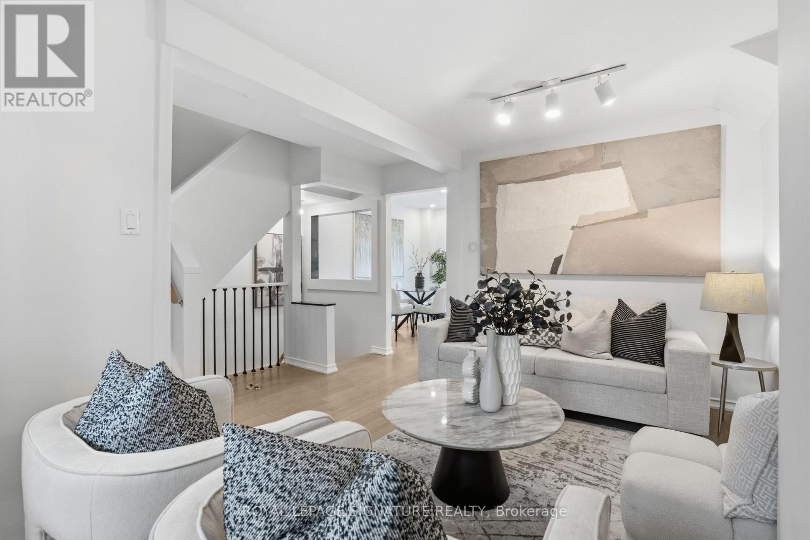 26 - 50 Silverbell Grove, Toronto (malvern), Ontario