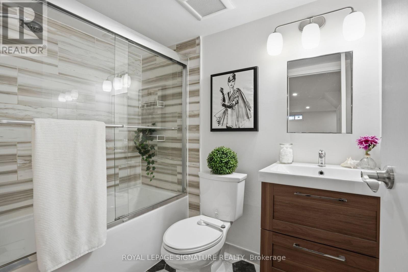 26 - 50 Silverbell Grove, Toronto (malvern), Ontario