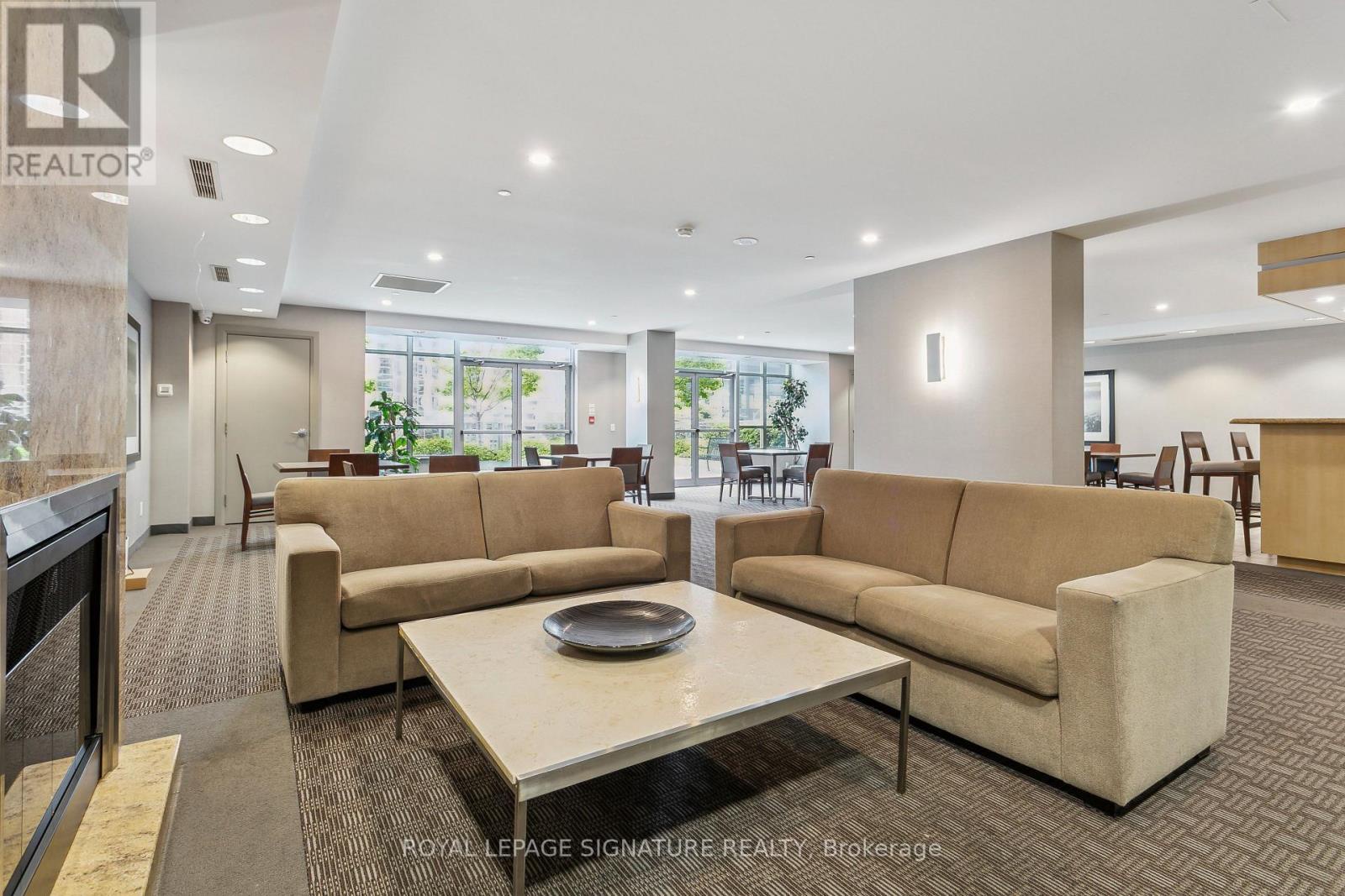 1011 - 4978 Yonge Street, Toronto (lansing-westgate), Ontario