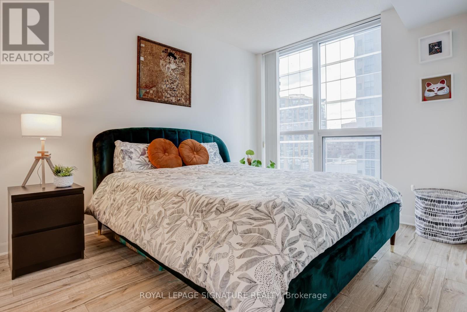 1011 - 4978 Yonge Street, Toronto (lansing-westgate), Ontario