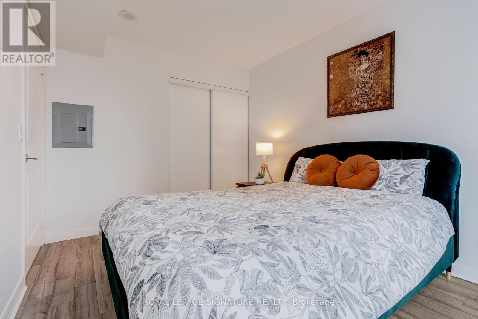 1011 - 4978 Yonge Street, Toronto (lansing-westgate), Ontario