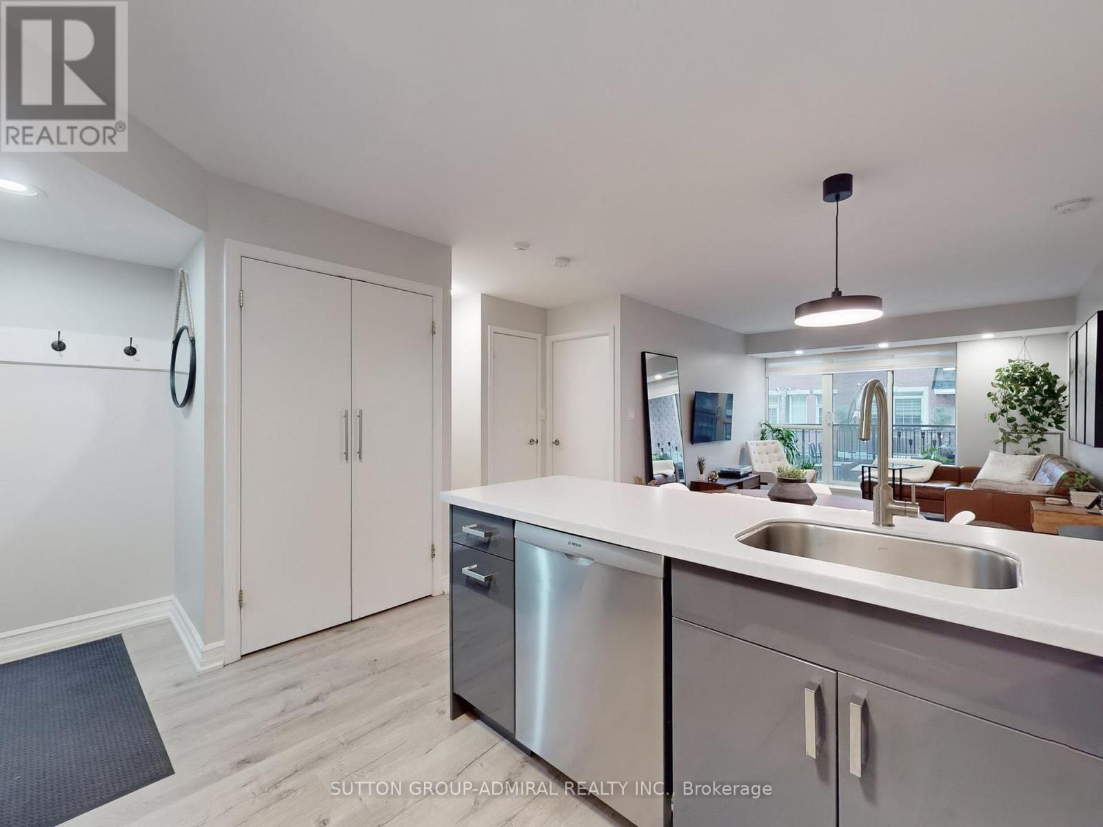 321 - 1000 King Street W, Toronto (niagara), Ontario