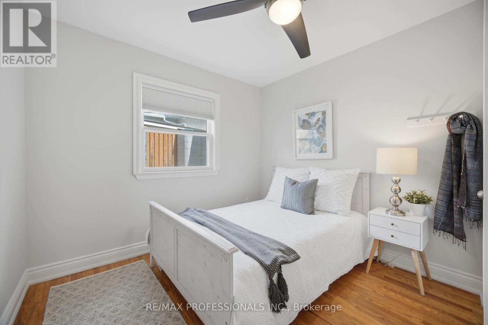 2 Thicket Road, Toronto (markland Wood), Ontario