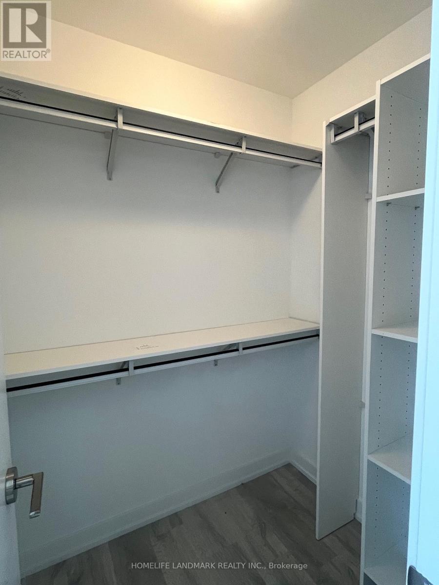 N632 - 7 Golden Lion Heights, Toronto (newtonbrook East), Ontario