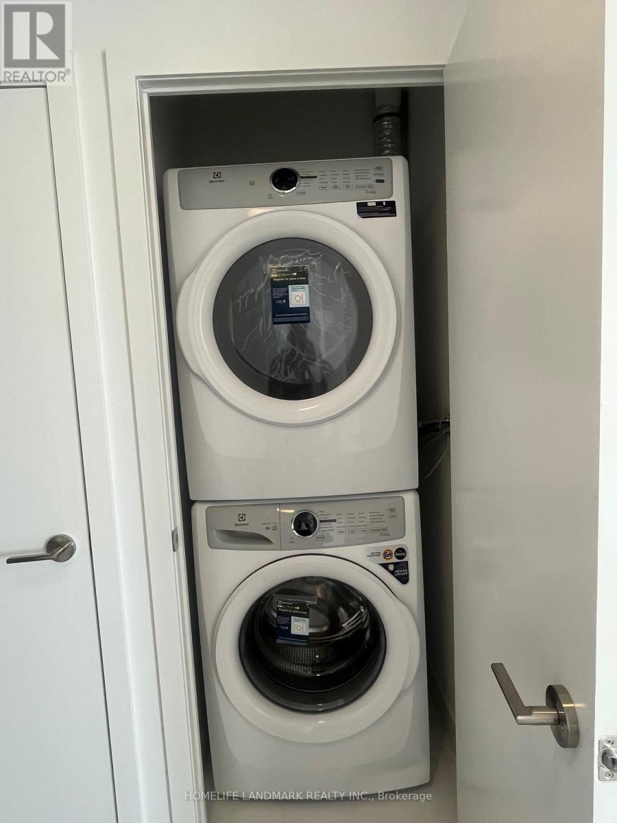 N632 - 7 Golden Lion Heights, Toronto (newtonbrook East), Ontario