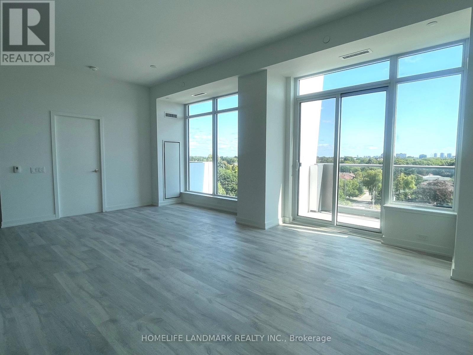 N632 - 7 Golden Lion Heights, Toronto (newtonbrook East), Ontario