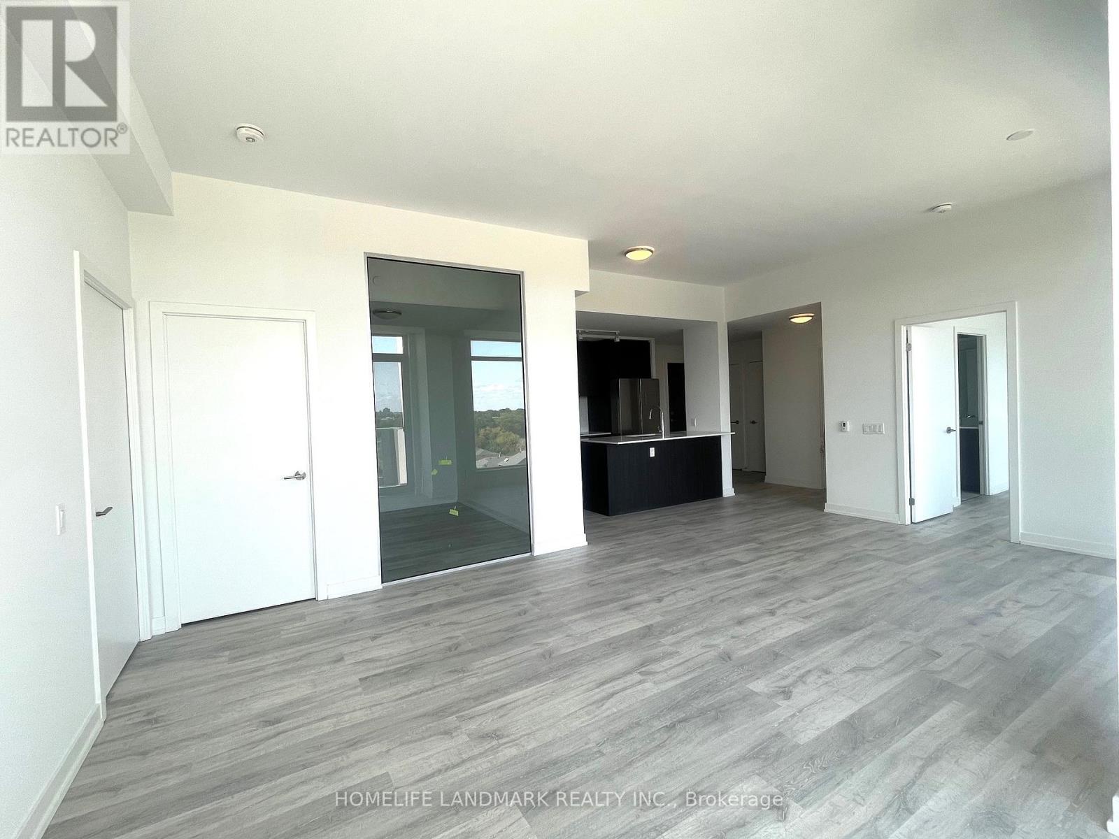 N632 - 7 Golden Lion Heights, Toronto (newtonbrook East), Ontario