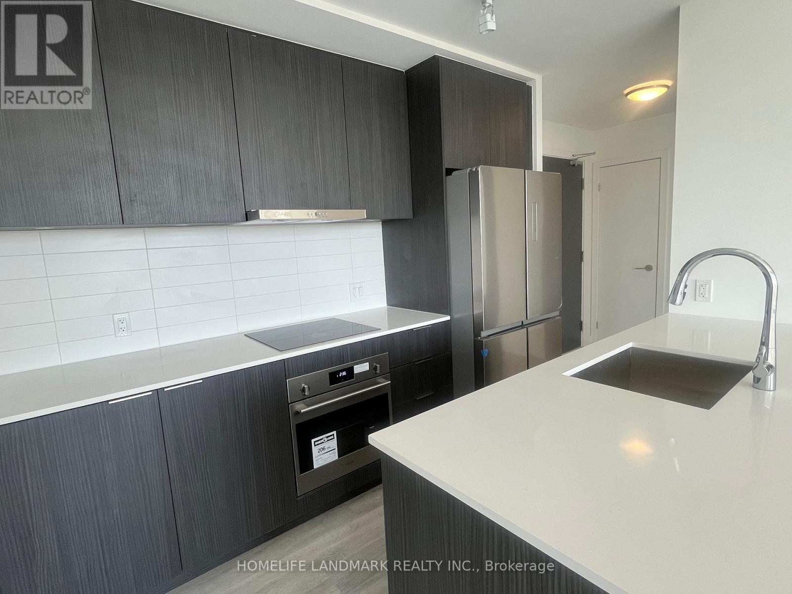 N632 - 7 Golden Lion Heights, Toronto (newtonbrook East), Ontario