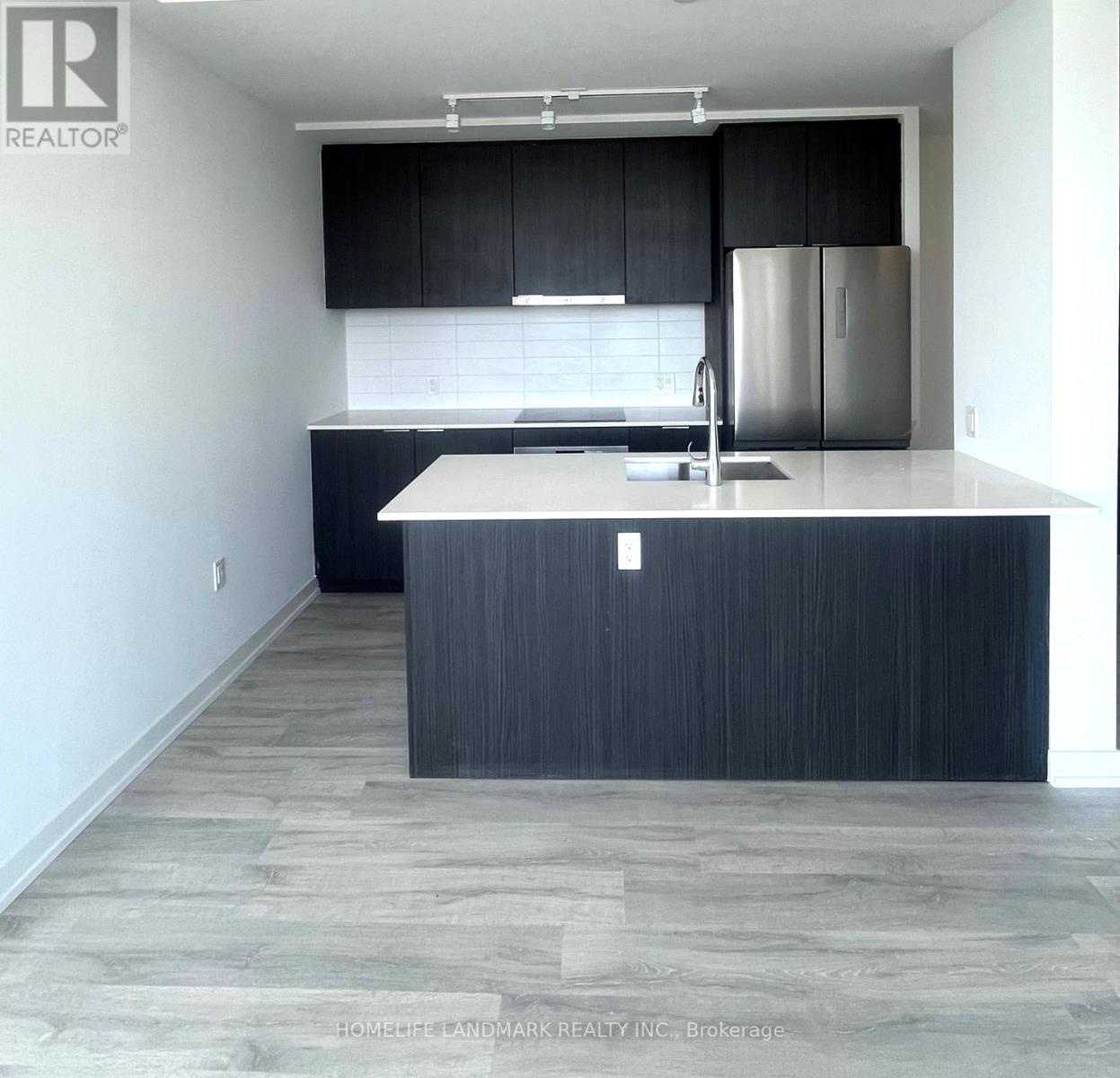 N632 - 7 Golden Lion Heights, Toronto (newtonbrook East), Ontario