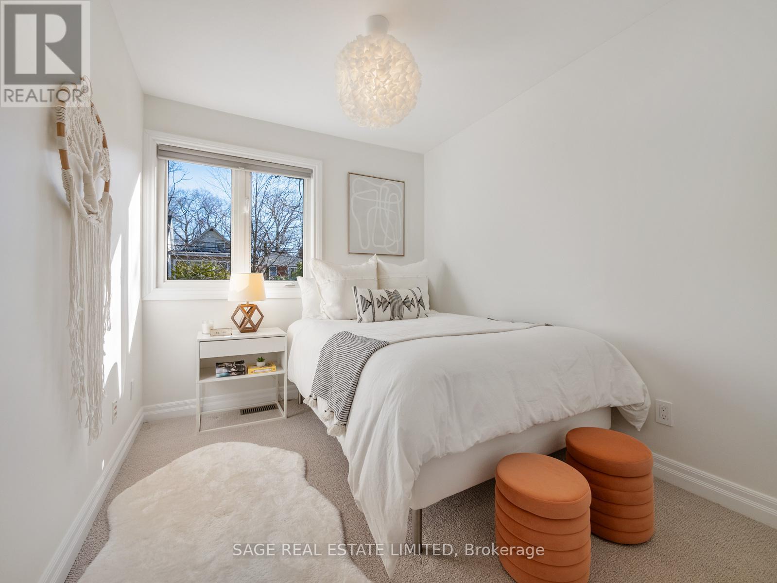 137 Willow Avenue, Toronto (the Beaches), Ontario