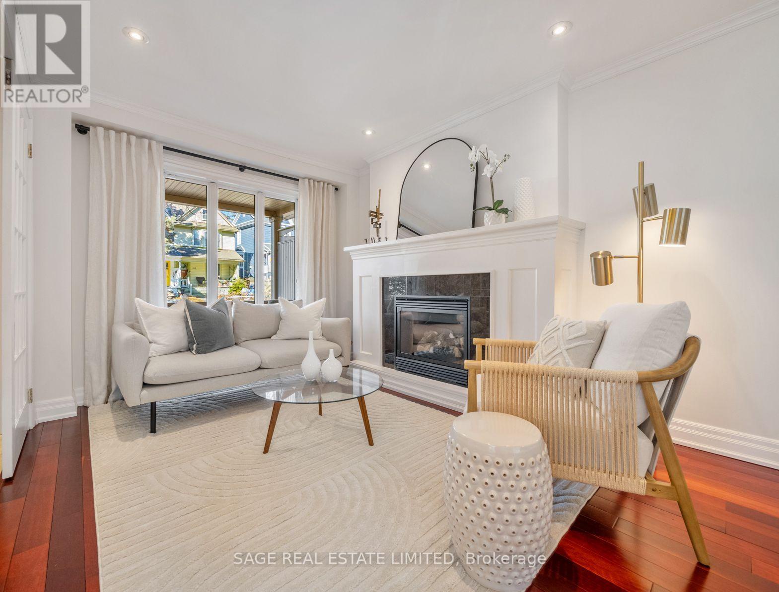 137 Willow Avenue, Toronto (the Beaches), Ontario