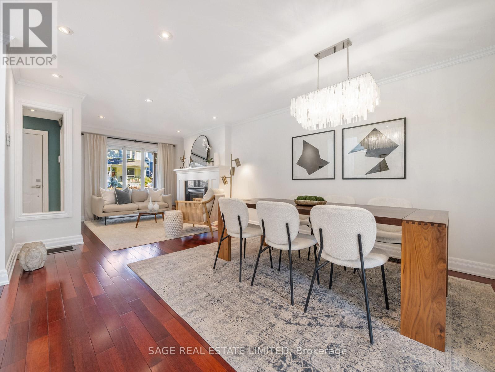 137 Willow Avenue, Toronto (the Beaches), Ontario