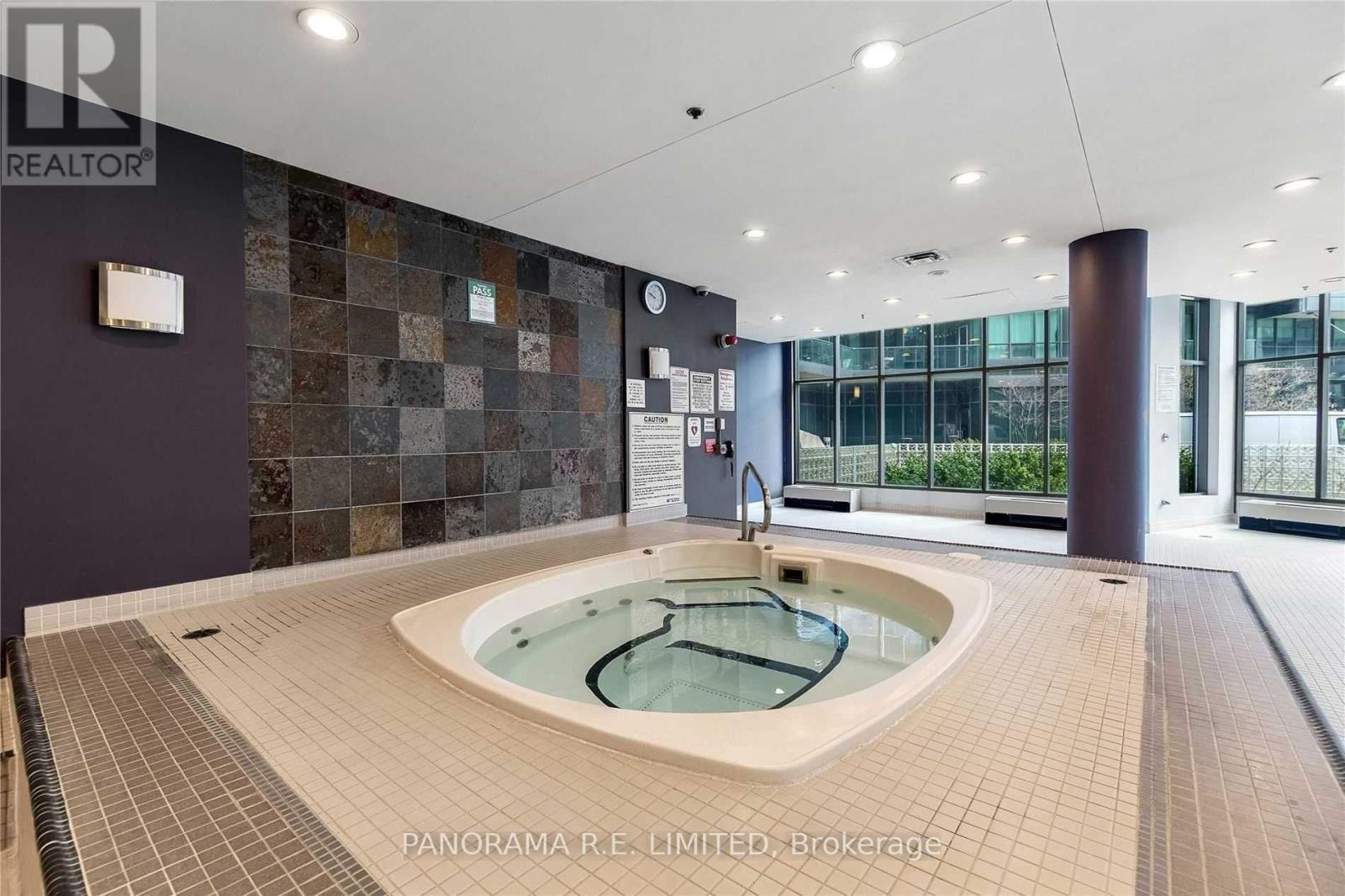 306 - 231 Fort York Boulevard, Toronto (niagara), Ontario