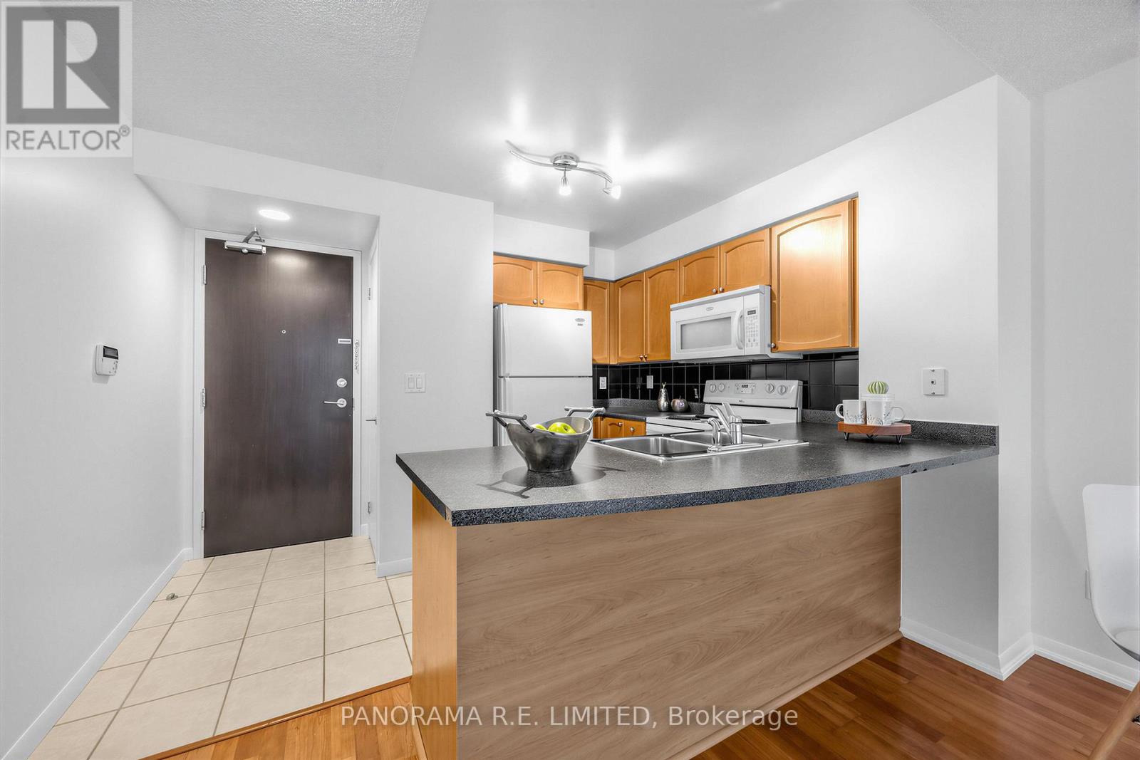 306 - 231 Fort York Boulevard, Toronto (niagara), Ontario