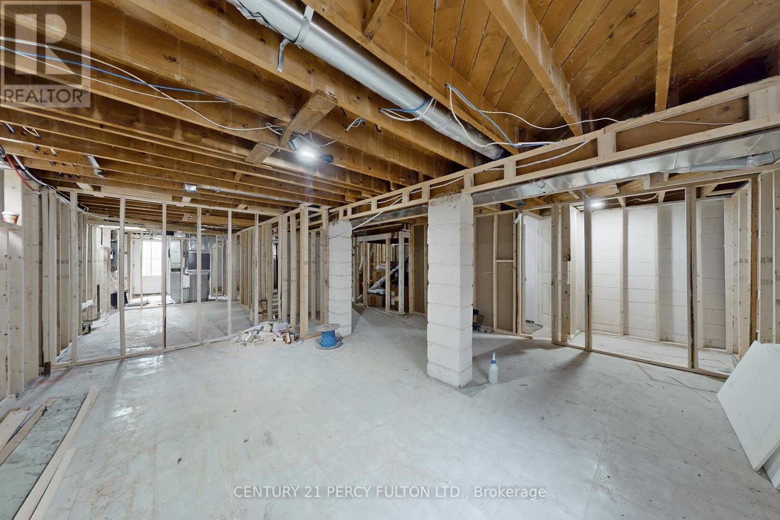 26 Farley Crescent, Toronto (willowridge-martingrove-richview), Ontario