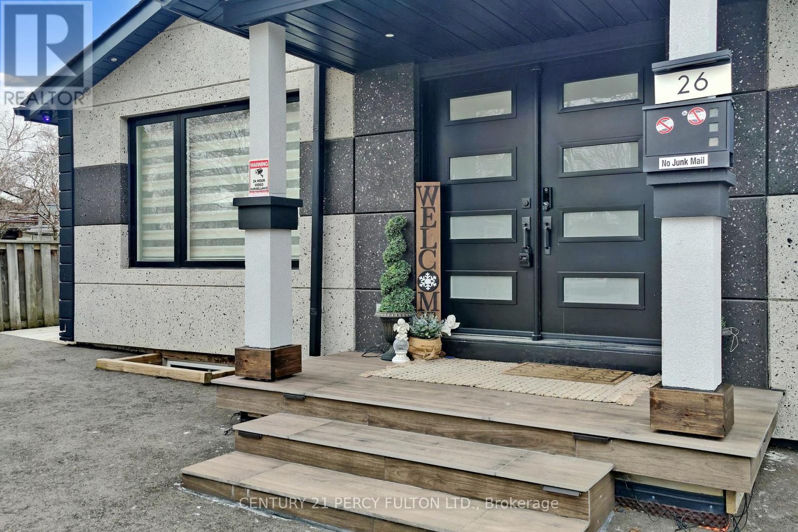 26 Farley Crescent, Toronto (willowridge-martingrove-richview), Ontario