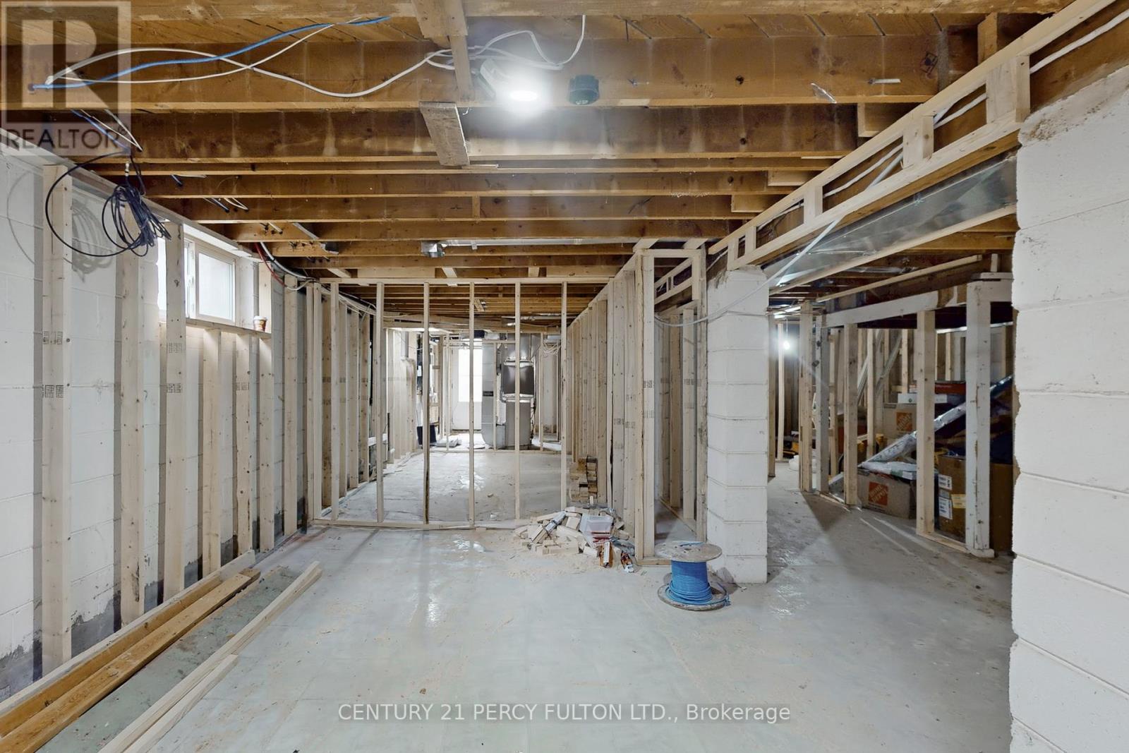 26 Farley Crescent, Toronto (willowridge-martingrove-richview), Ontario