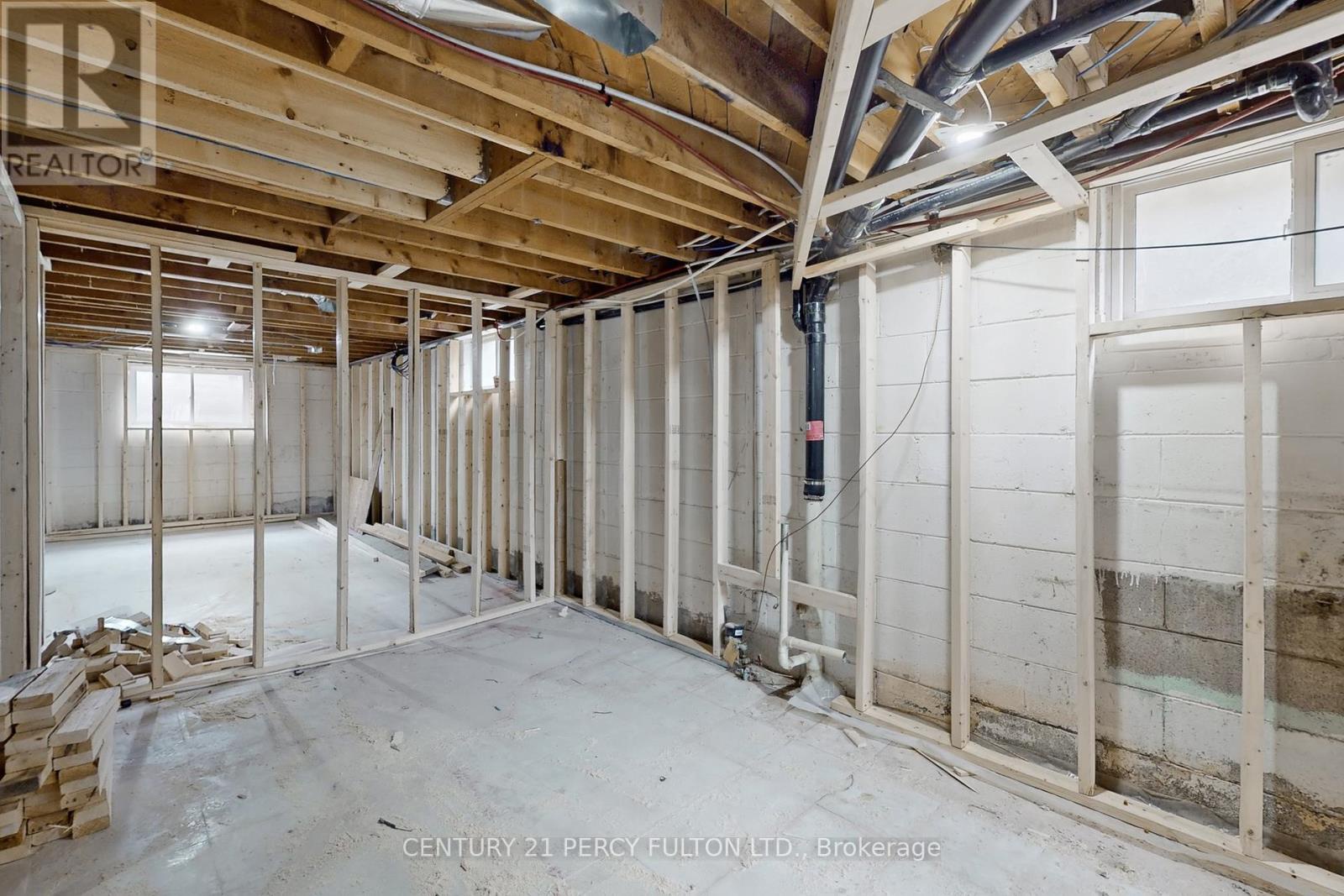 26 Farley Crescent, Toronto (willowridge-martingrove-richview), Ontario