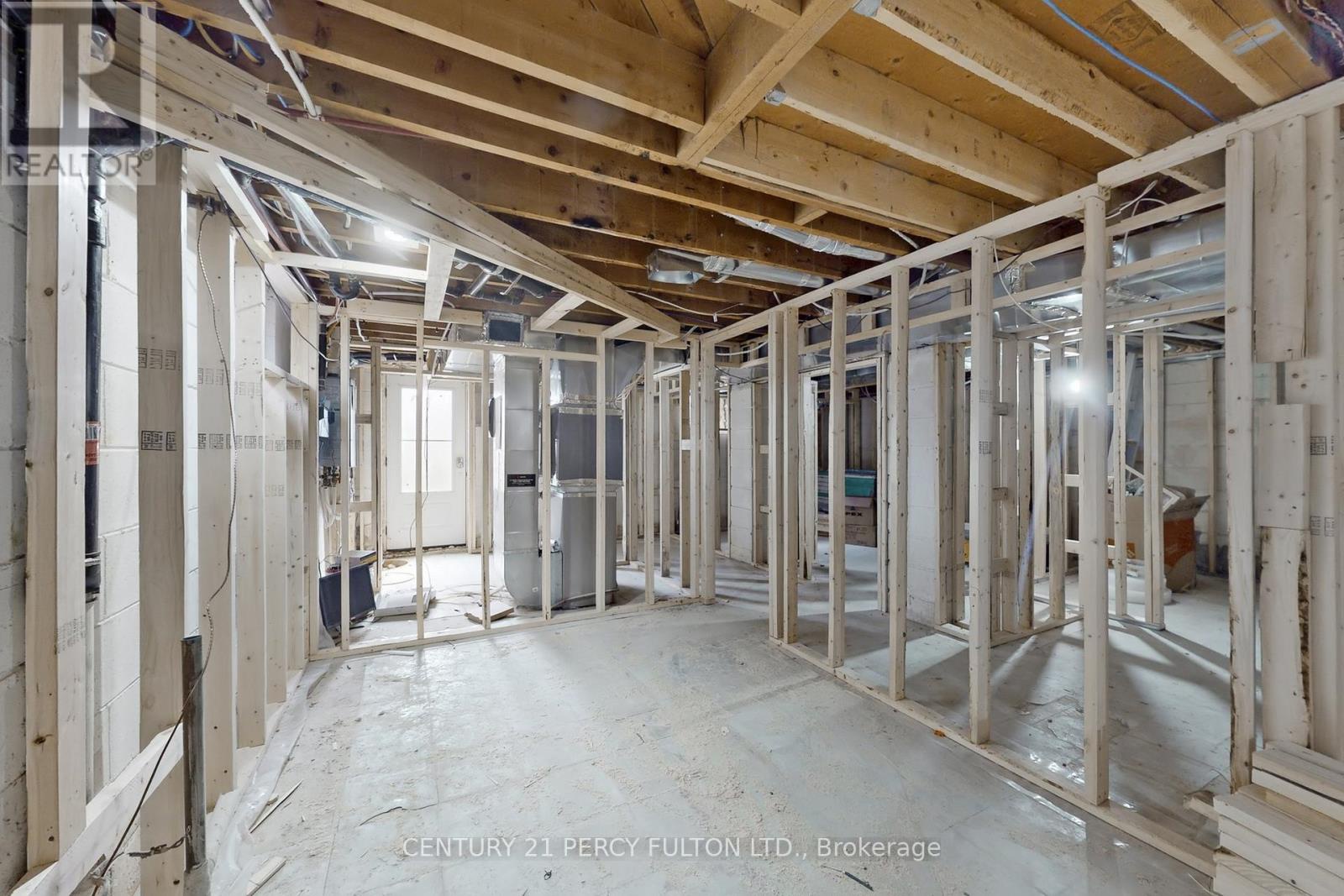 26 Farley Crescent, Toronto (willowridge-martingrove-richview), Ontario