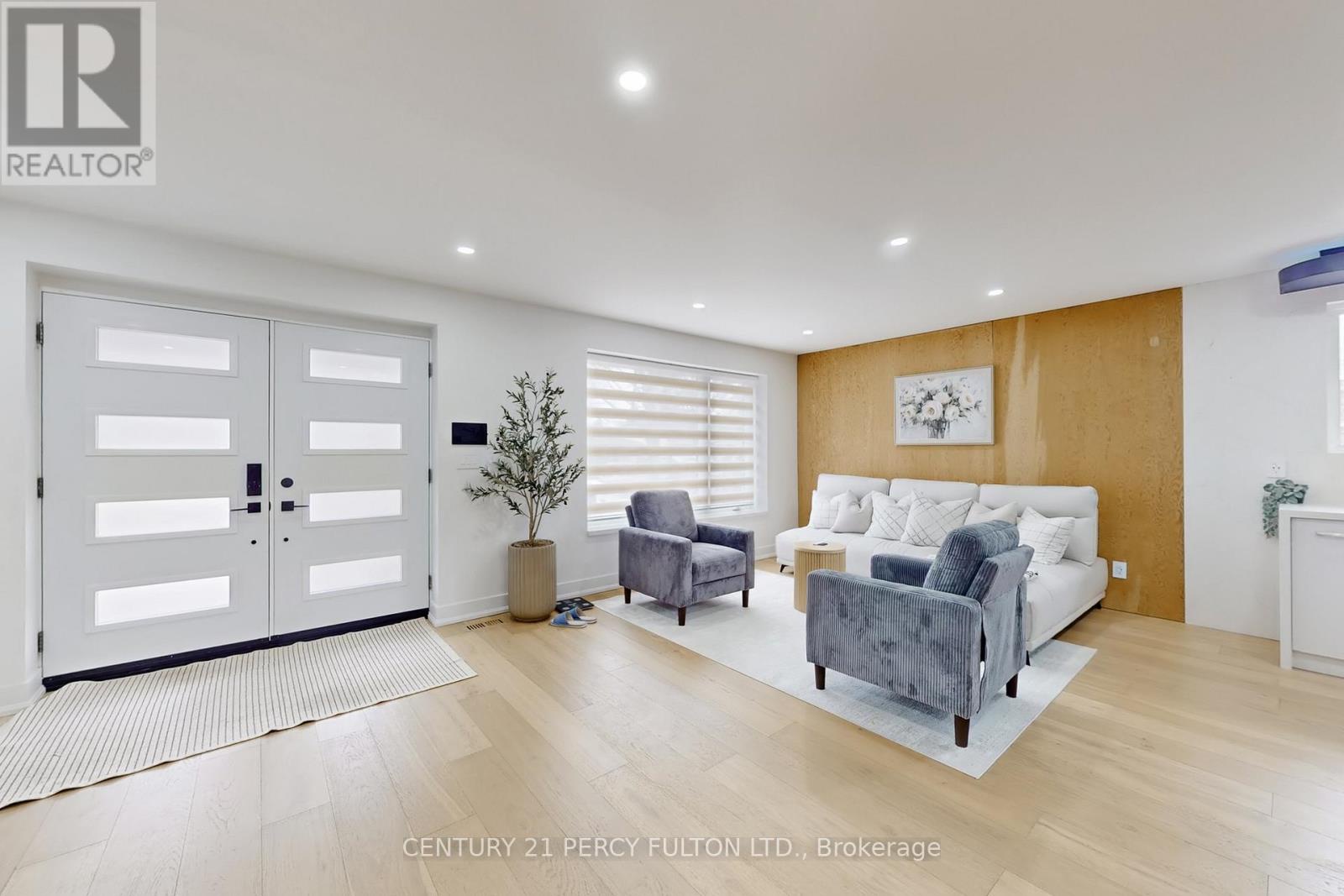 26 Farley Crescent, Toronto (willowridge-martingrove-richview), Ontario