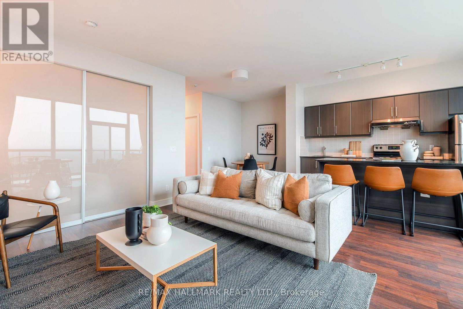 Ph2 - 35 Brian Peck Crescent, Toronto (thorncliffe Park), Ontario