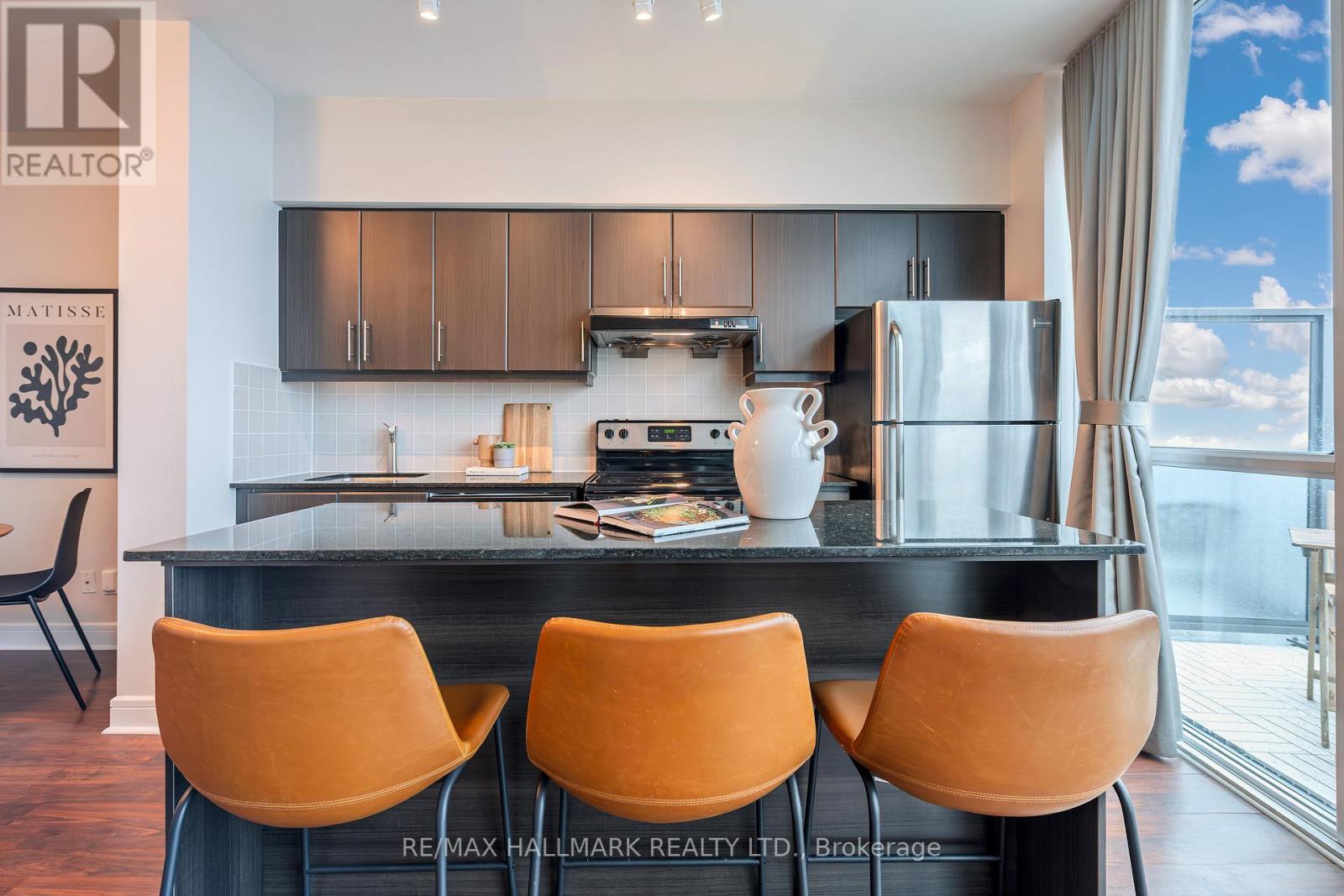 Ph2 - 35 Brian Peck Crescent, Toronto (thorncliffe Park), Ontario