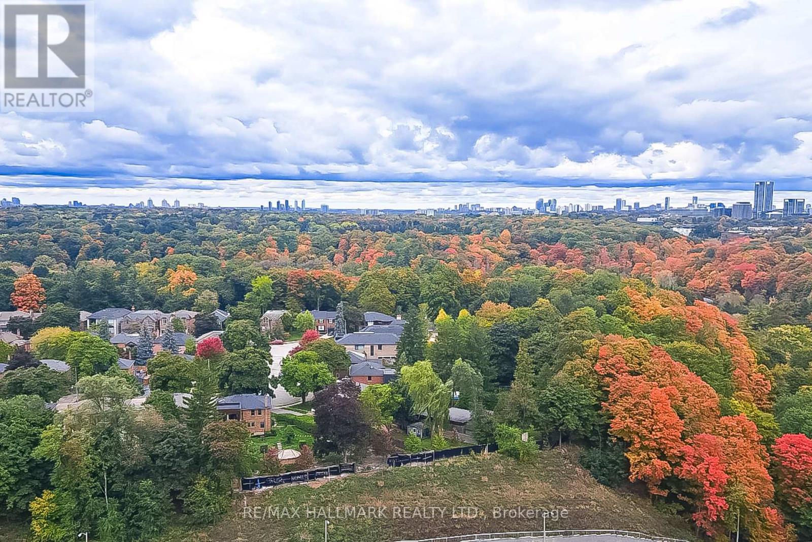 Ph2 - 35 Brian Peck Crescent, Toronto (thorncliffe Park), Ontario