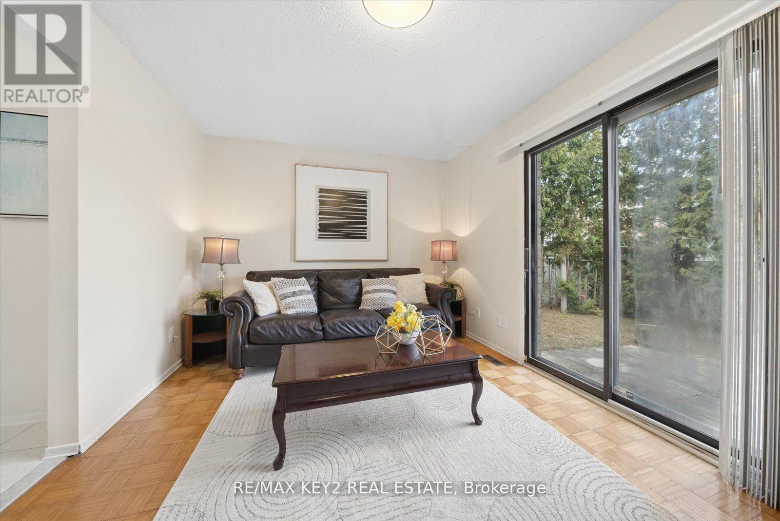 54 Silbury Drive, Toronto (agincourt North), Ontario