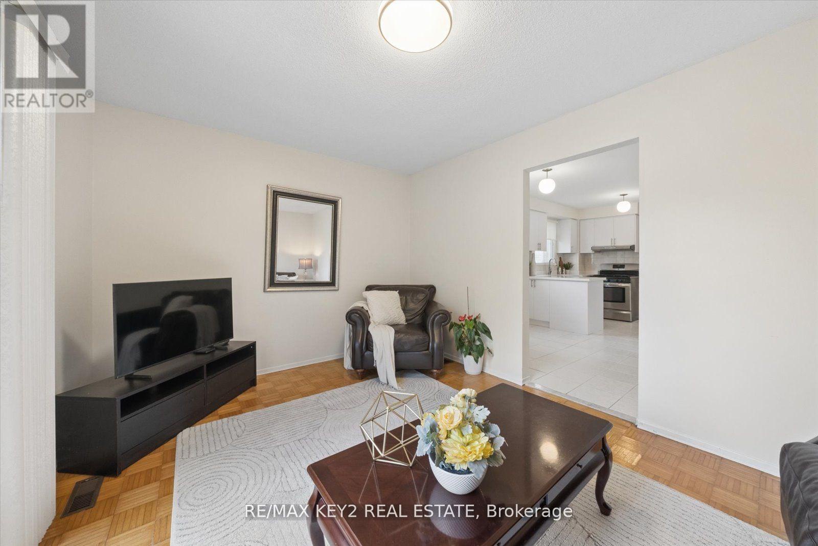 54 Silbury Drive, Toronto (agincourt North), Ontario