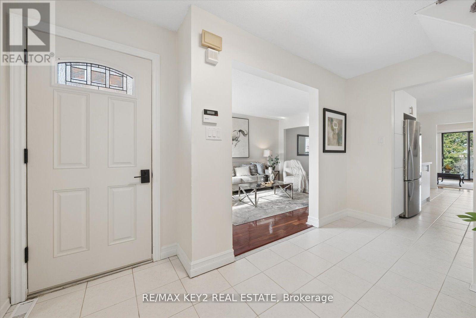 54 Silbury Drive, Toronto (agincourt North), Ontario