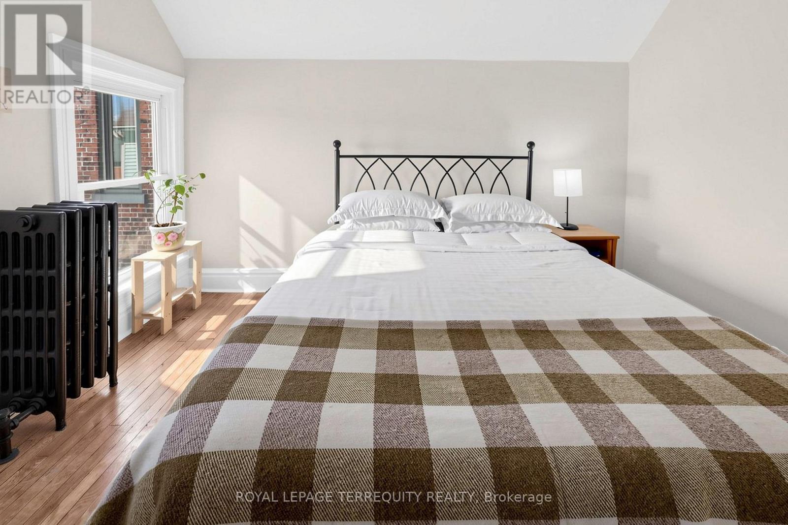 283 Pacific Avenue, Toronto (junction Area), Ontario