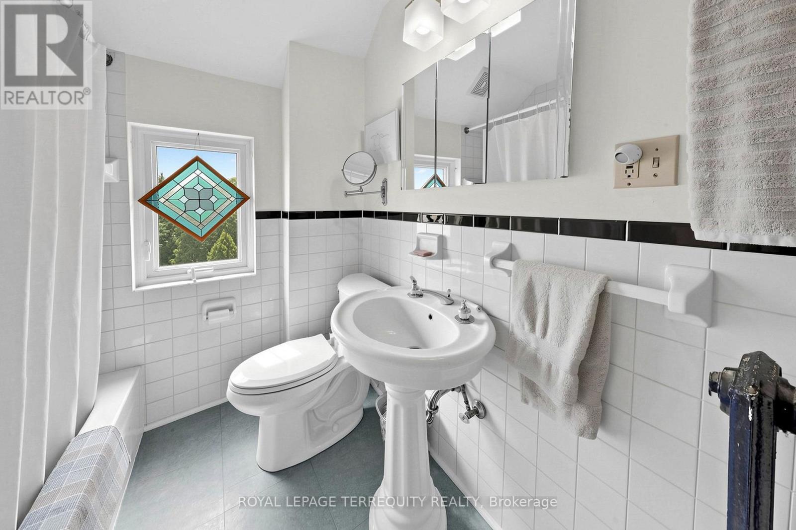 283 Pacific Avenue, Toronto (junction Area), Ontario