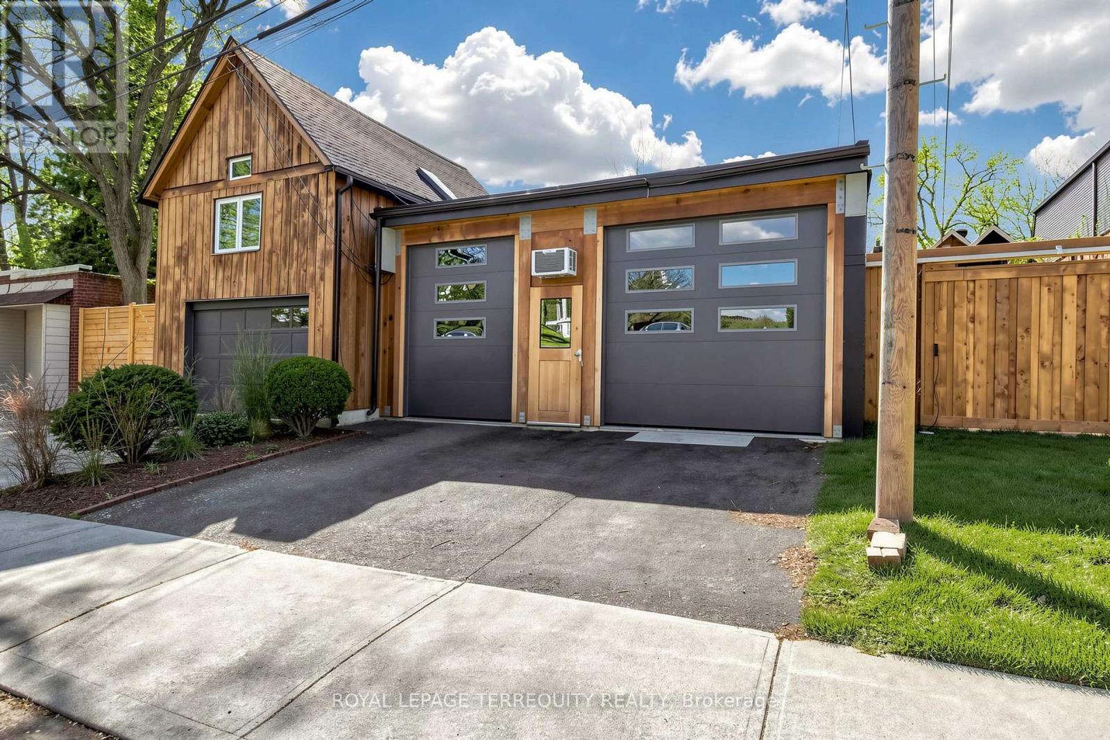 283 Pacific Avenue, Toronto (junction Area), Ontario