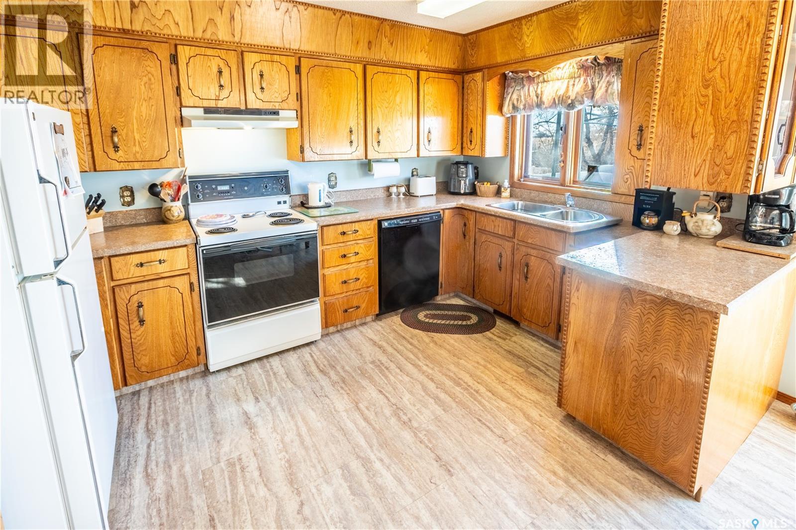 89 Calypso Drive, Moose Jaw, Saskatchewan