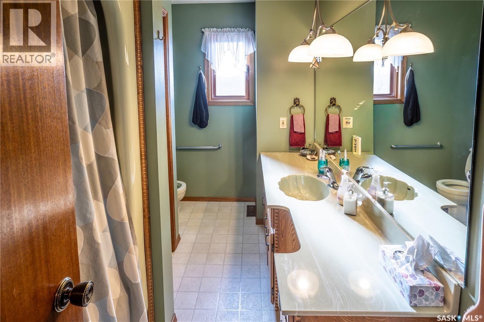 89 Calypso Drive, Moose Jaw, Saskatchewan