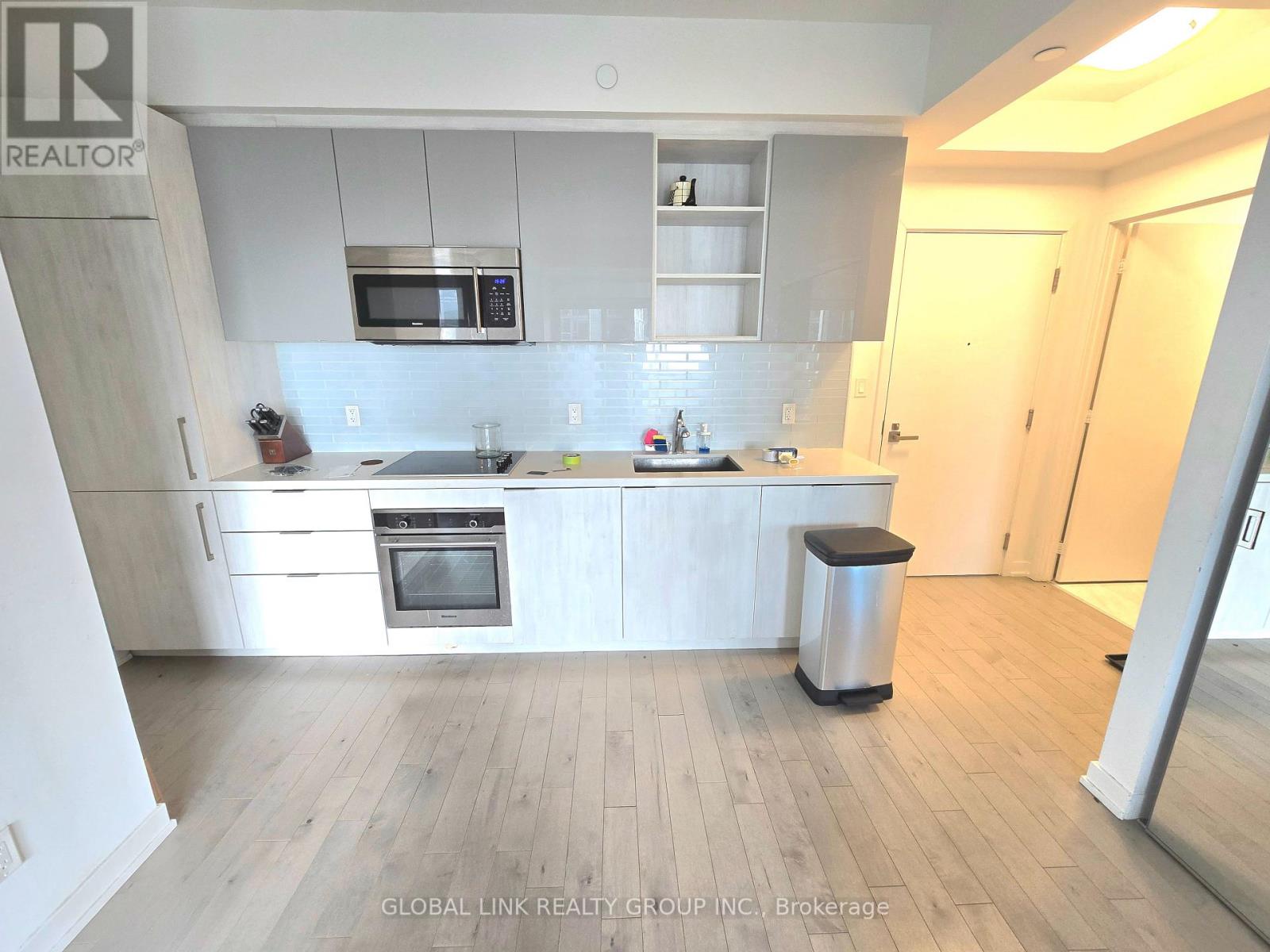 1212 - 50 Ordnance Street, Toronto (niagara), Ontario