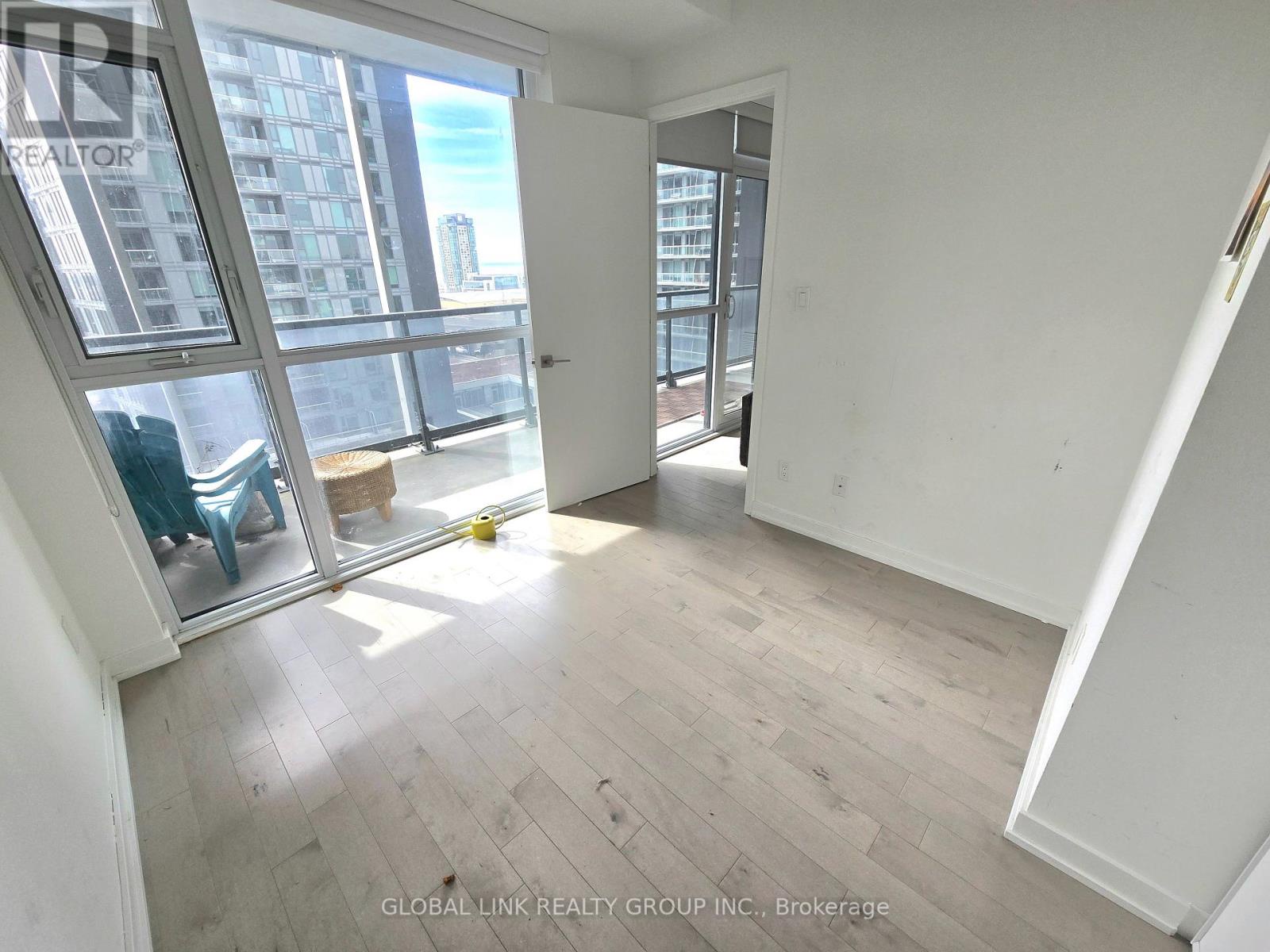 1212 - 50 Ordnance Street, Toronto (niagara), Ontario