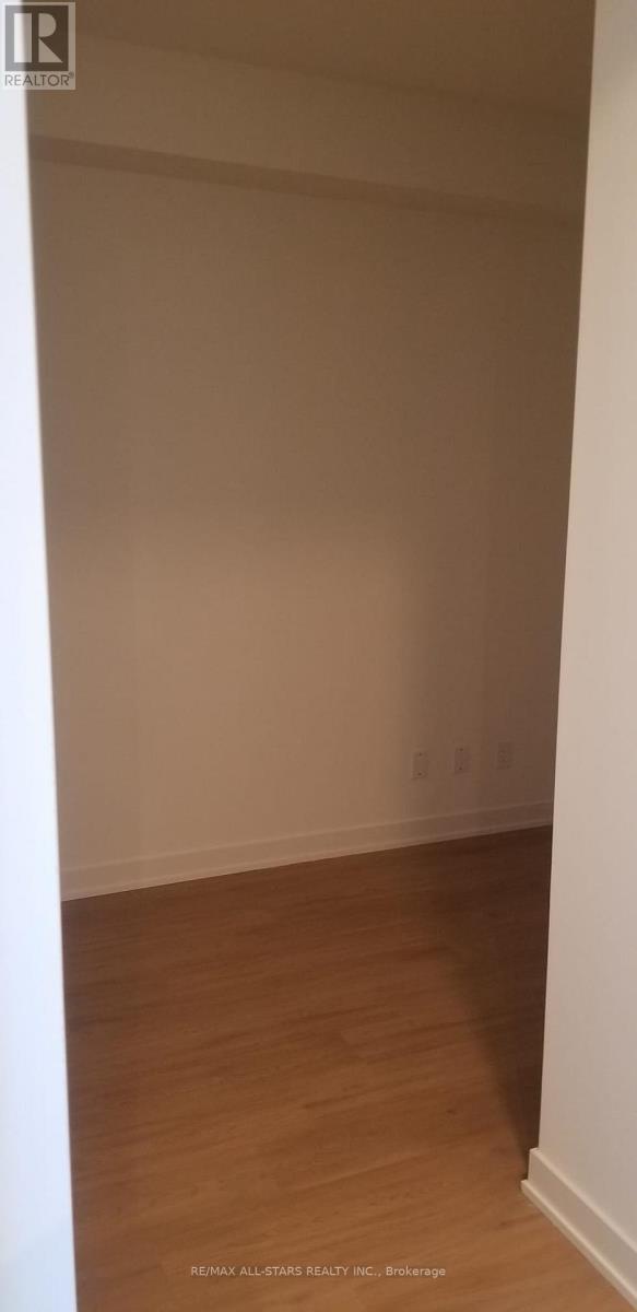 605 - 10 Deerlick Court, Toronto (parkwoods-donalda), Ontario