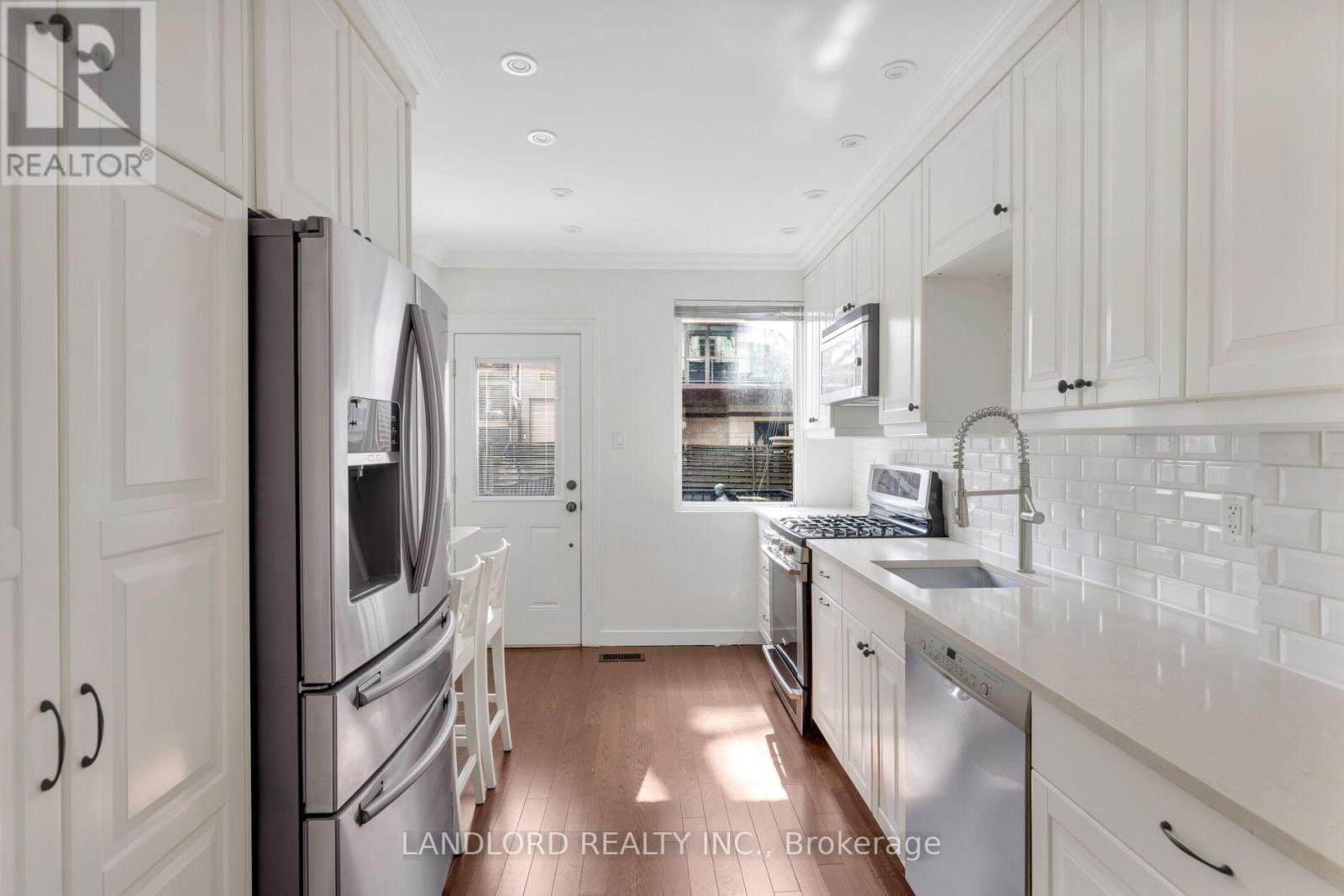 107a Scollard Street, Toronto (annex), Ontario