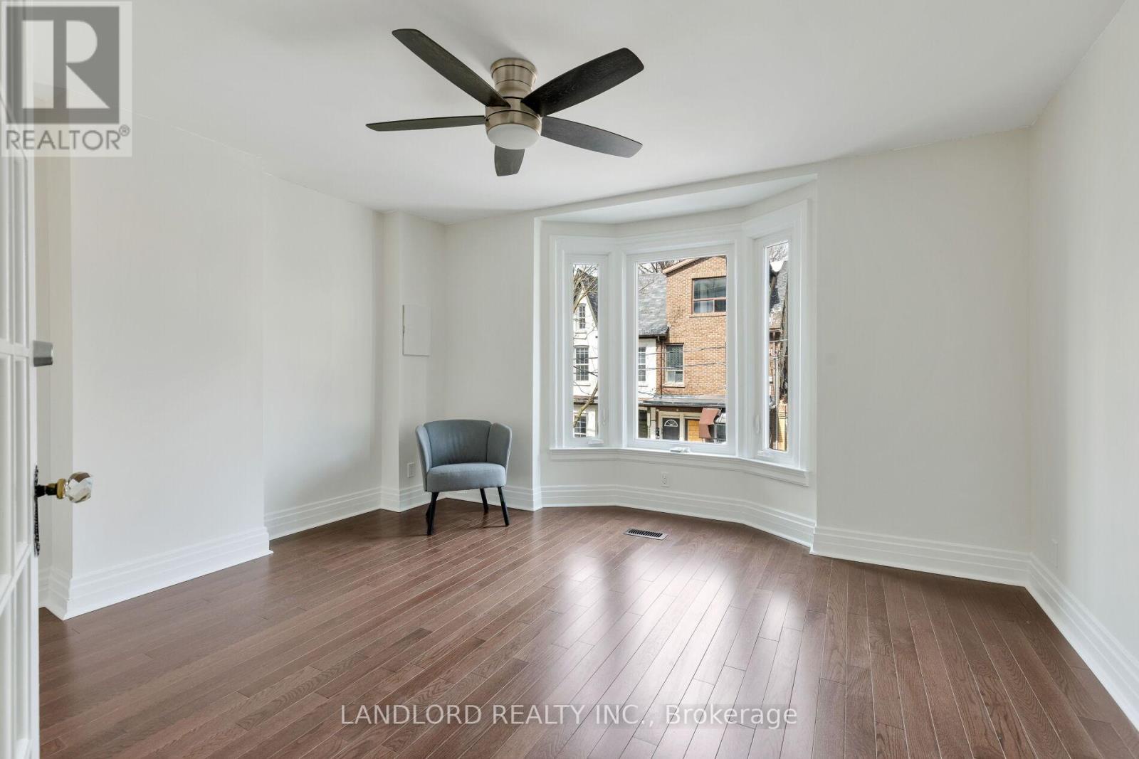 107a Scollard Street, Toronto (annex), Ontario