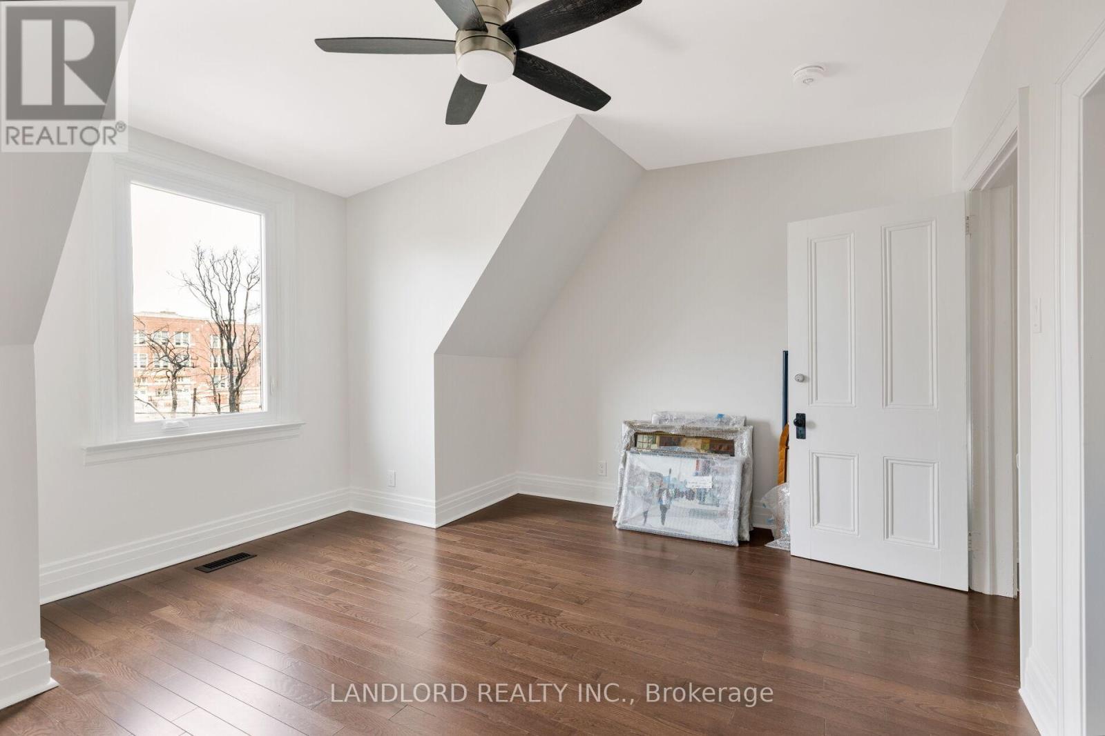 107a Scollard Street, Toronto (annex), Ontario