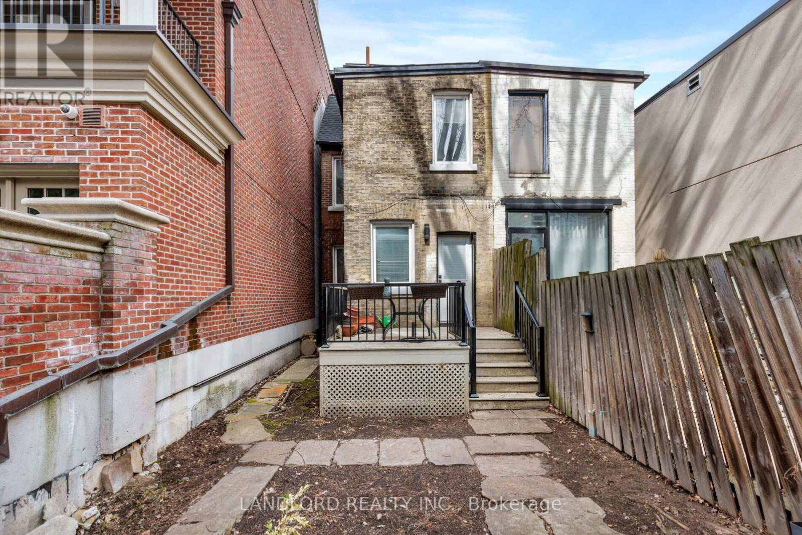 107a Scollard Street, Toronto (annex), Ontario