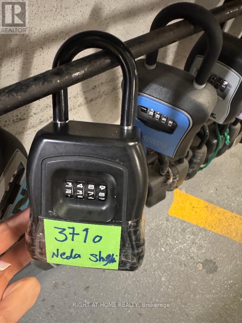 3710 - 55 Ann O'reilly Road, Toronto (henry Farm), Ontario