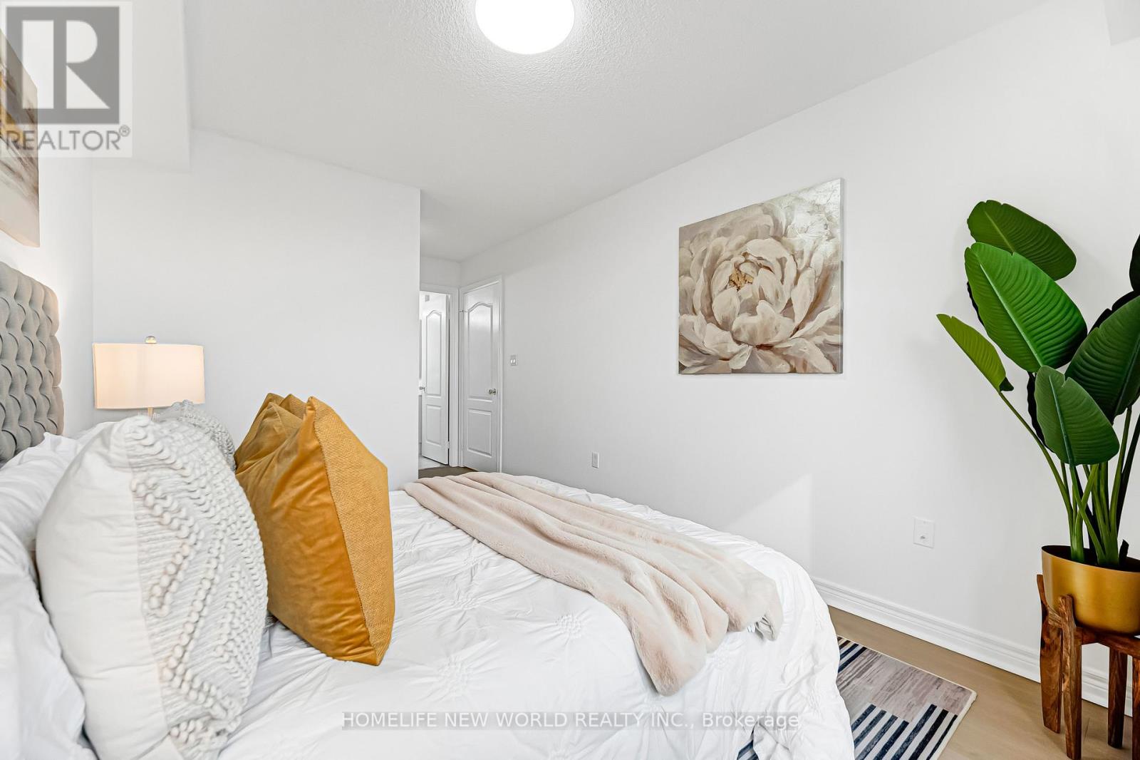 908 - 88 Grandview Way, Toronto (willowdale East), Ontario