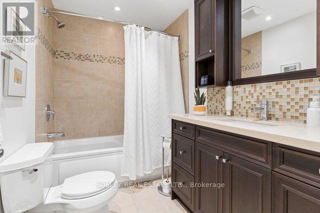 487 Runnymede Road, Toronto (runnymede-bloor West Village), Ontario