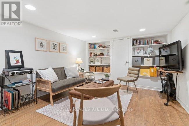 487 Runnymede Road, Toronto (runnymede-bloor West Village), Ontario