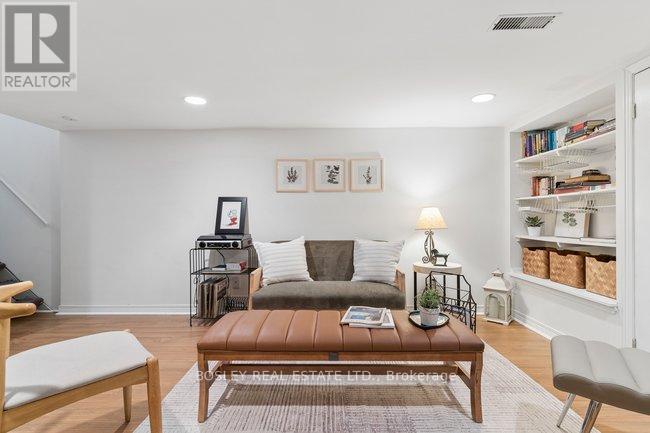 487 Runnymede Road, Toronto (runnymede-bloor West Village), Ontario