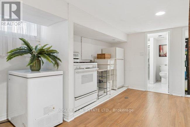 487 Runnymede Road, Toronto (runnymede-bloor West Village), Ontario